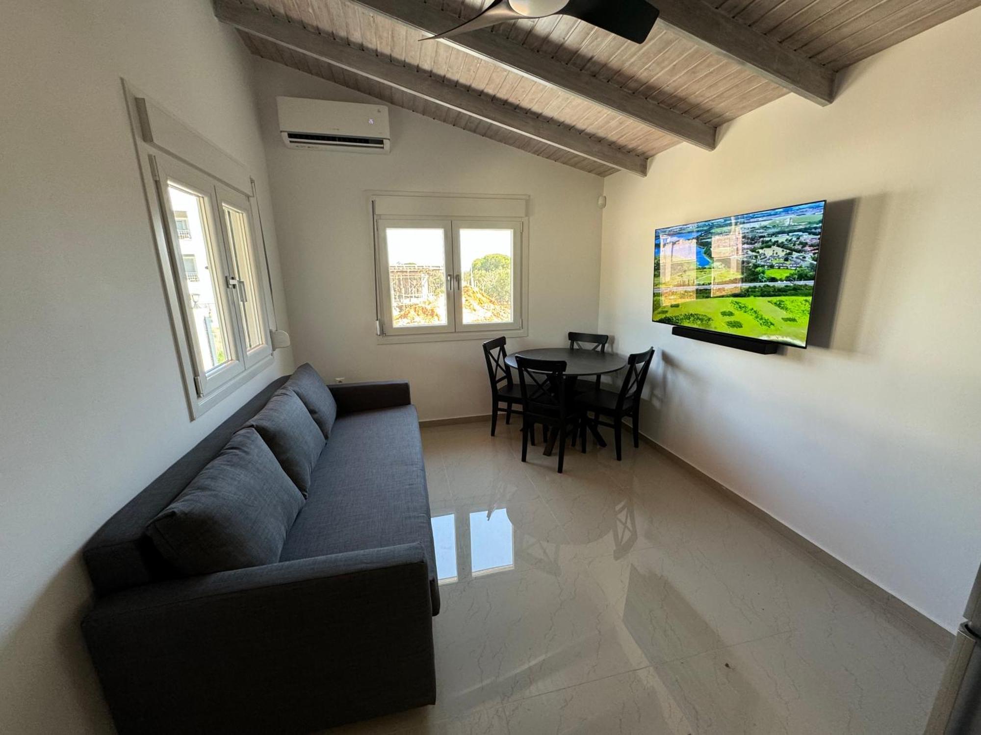 Secret Garden Airport-Beach Villas 300M From Famous Davis Beach Artemida  Exterior photo