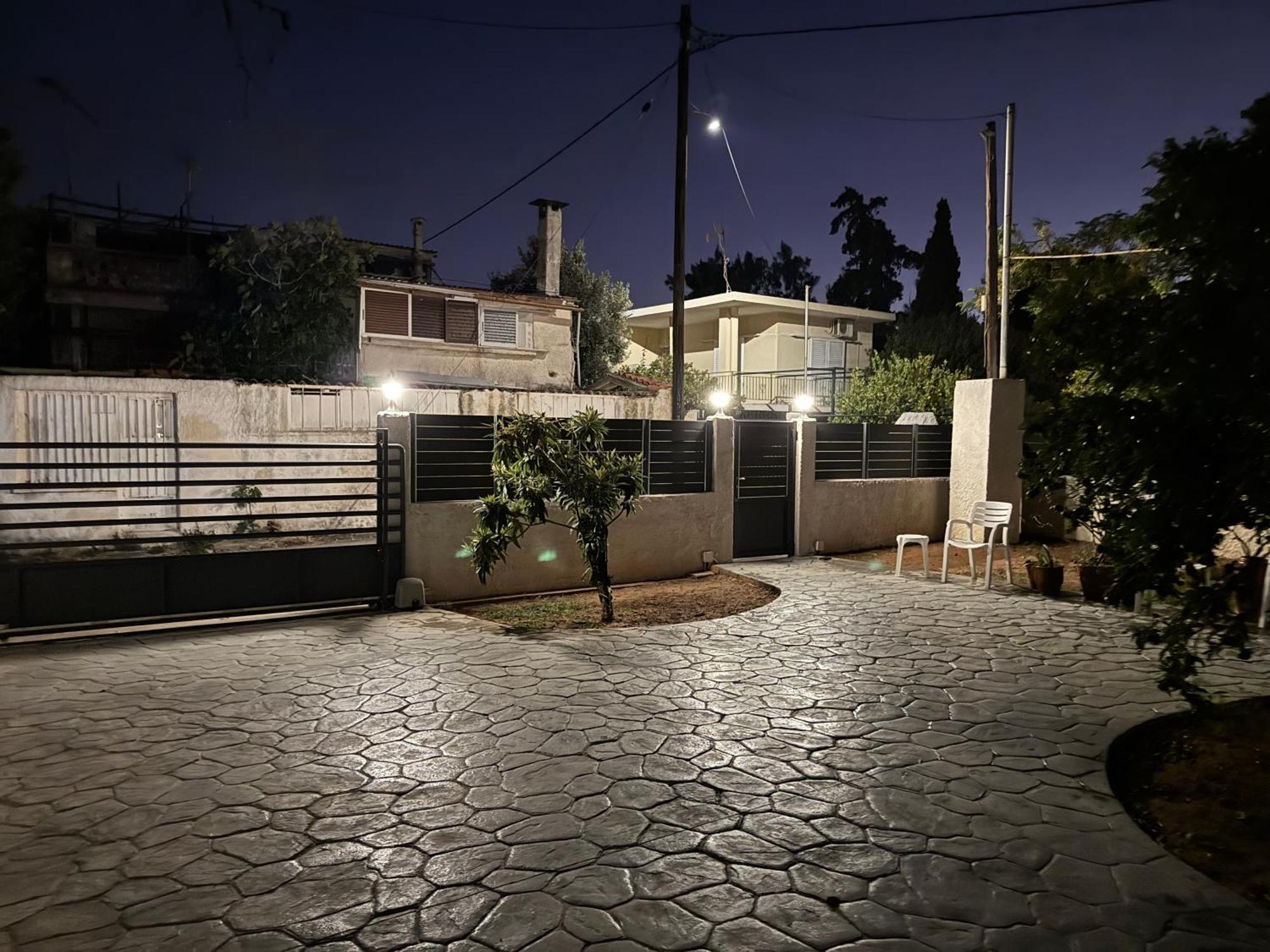 Secret Garden Airport-Beach Villas 300M From Famous Davis Beach Artemida  Exterior photo